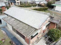 『屋根葺き替え工事　ガルバリュウム鋼板たてひら』松阪市小舟江町T様　施工事例