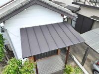 「ガルバリュウム鋼板」津市上浜町S様　外装・板金工事10年アフター点検