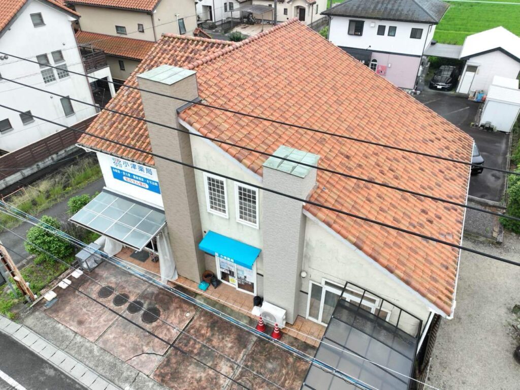 『外壁張替え工事・KEMWリッジウェーブ・ラウトチタングレー』松阪市小津町　M様