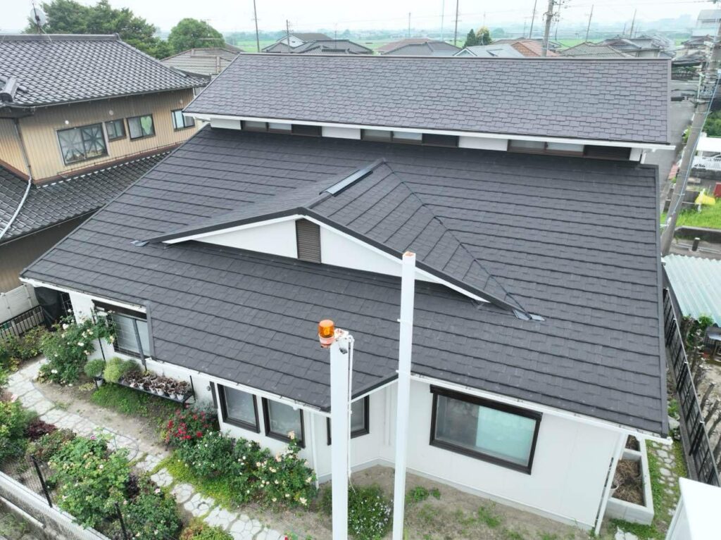 『屋根カバー工事・デクラ屋根システム・セネター』桑名市長島町　E様