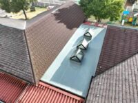 「デクラ屋根システム　セネター・ティーク」いなべ市大安町Y様　屋根カバー工法・防水工事・1年アフター点検