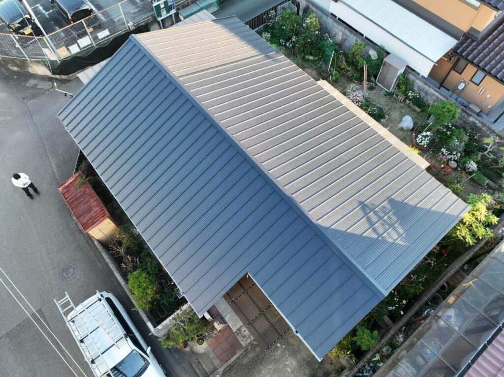 『屋根カバー工事・ガルバリウム鋼板』津市津興　S様
