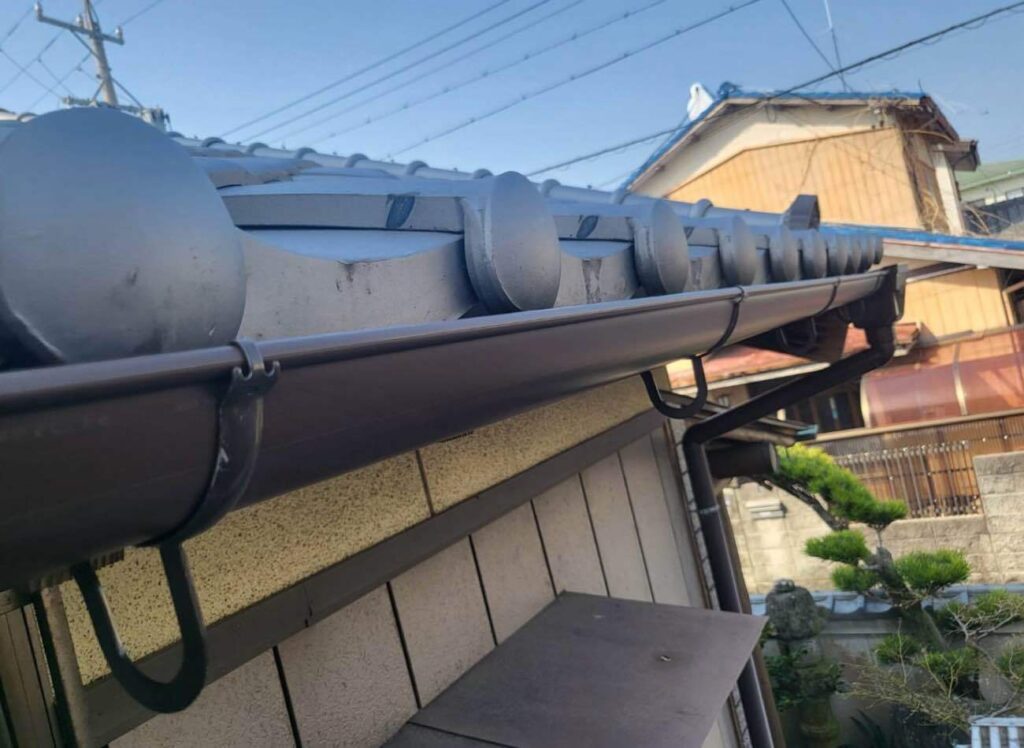 『雨樋改修工事・既存雨樋』津市久居野村町　H様