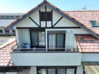 「ケイミュー・光セラシックイフラット」多気郡明和町N様　天窓取り付け・外壁張替・外壁塗装工事・1年アフター点検